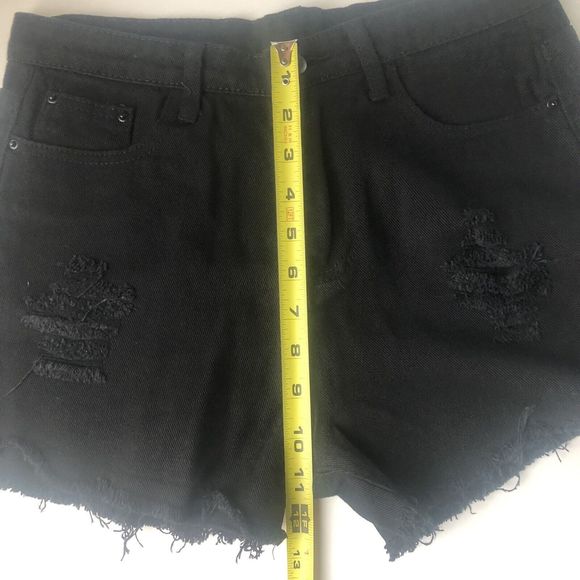 SHEIN High Rise Frayed Hem Black Denim Shorts Women's Medium - Picture 8 of 10
